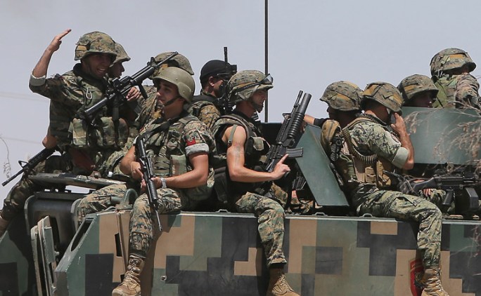 Qna_Lebanon_Arsal_05082014