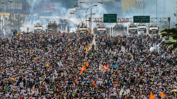 170514121616-03-venezuela-protest-0510-super-169